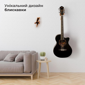 Настенный крепеж держатель для гитары Teslyar Молния светлое дерево
