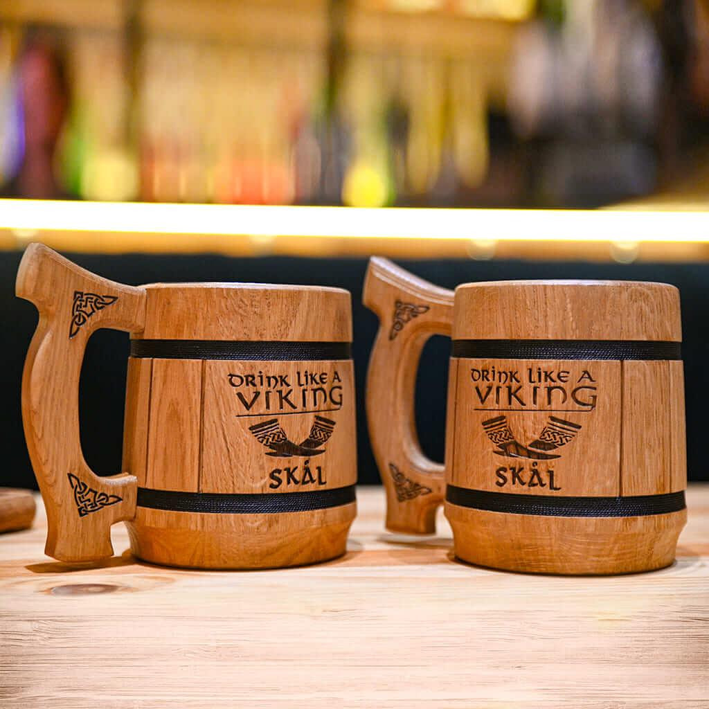 Пивная кружка Teslyar "Drink like a viking" из дерева светлая 600 мл